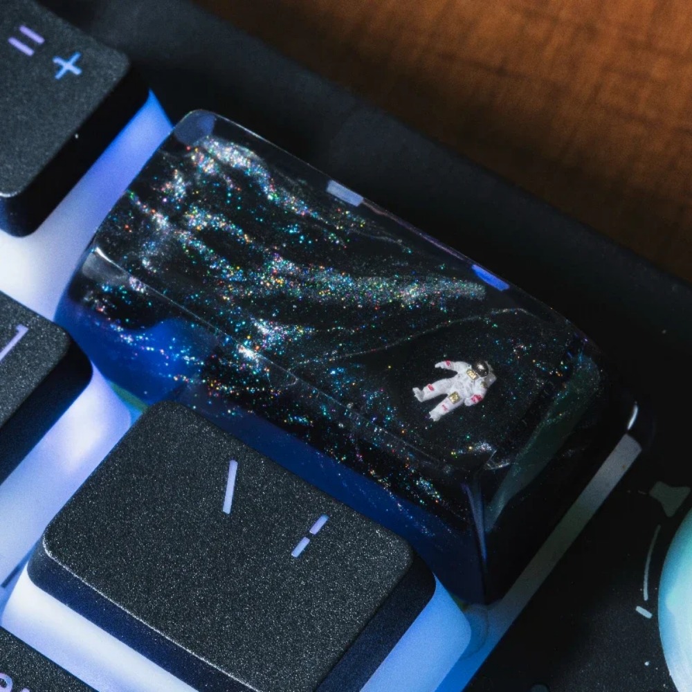 Artisan Keycap Astronaut Resin - Gaming Accessories Korea incelemesi ve fiyatı